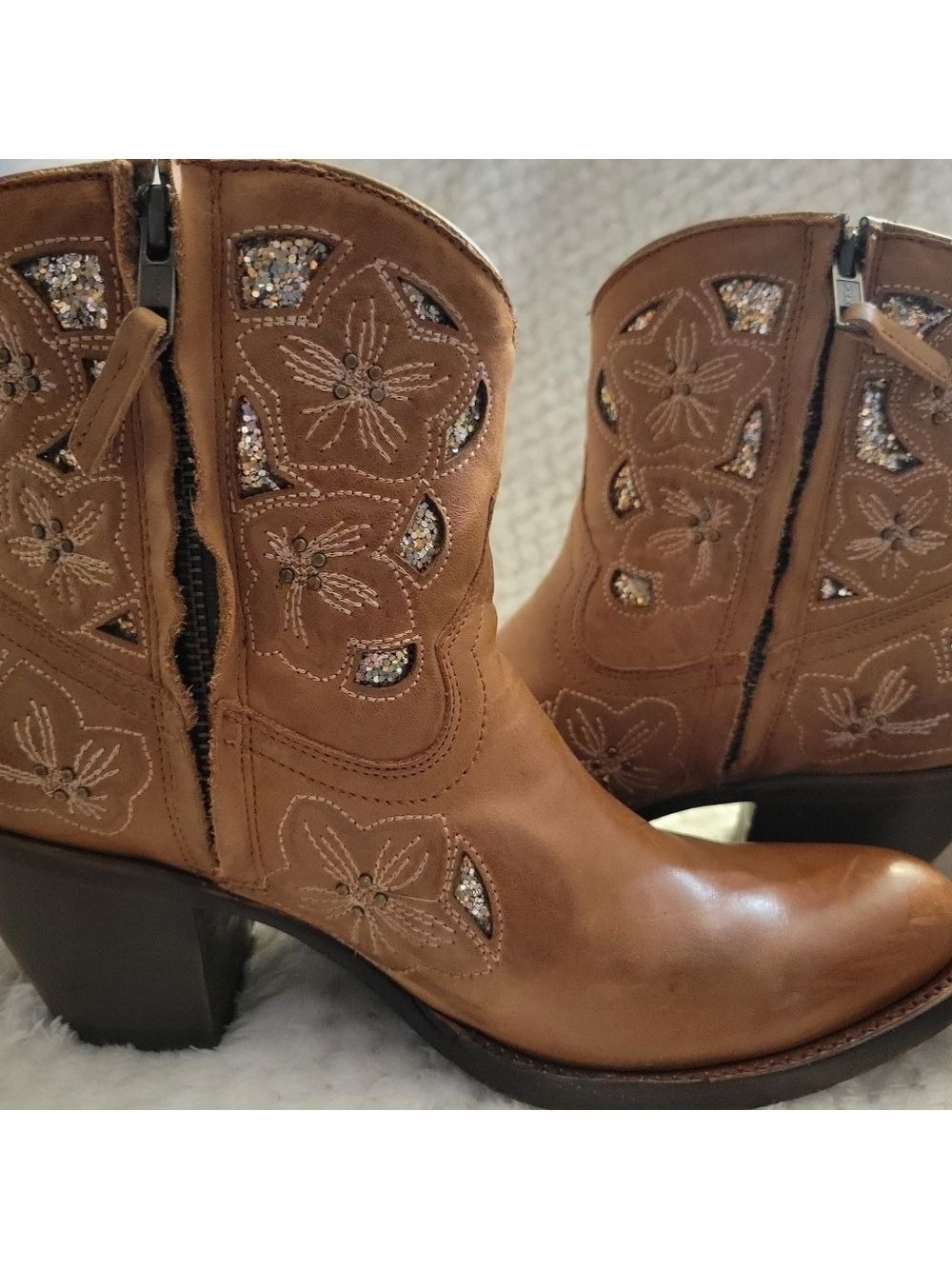 Shyanne Western Ankle Tan Bling Boots Size 9 Country Farm RODEO